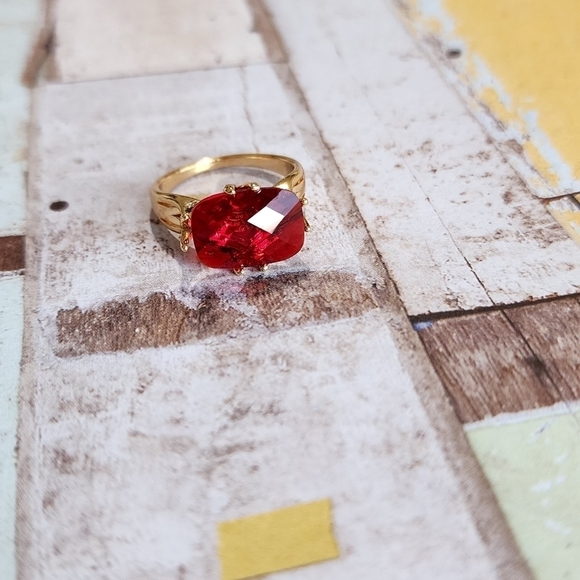 Ladies ring. - Picture 6 of 9